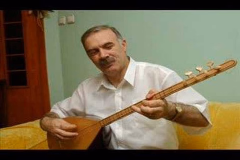 Hangi yürekteki sevda sönmemiş