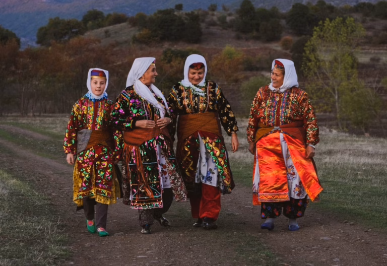 “BAYAN” KELİMESİ ÜZERİNE BİR ETİMOLOJİ VE ANLAM TEMİZLİĞİ